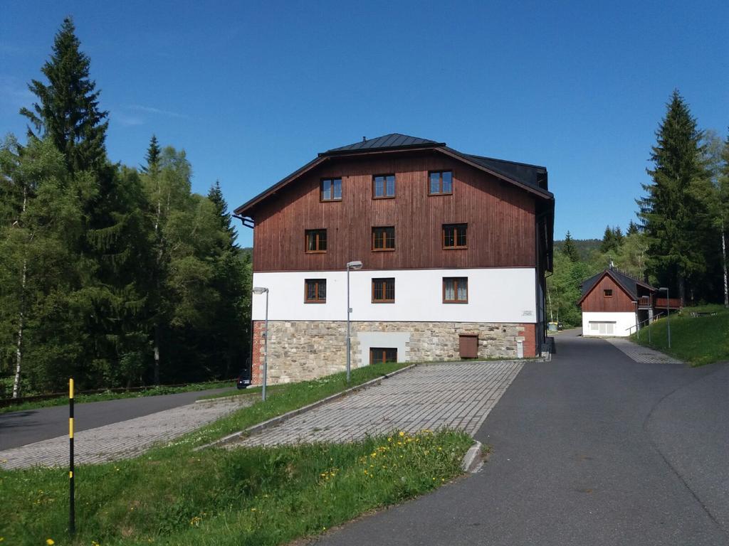 Apartman Spicak Sruby エクステリア 写真